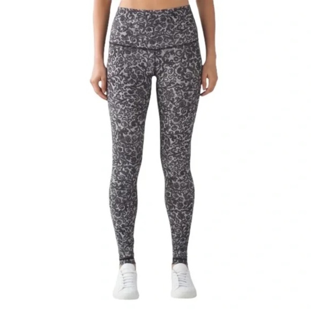 Lululemon Wunder Under‎ Leggings